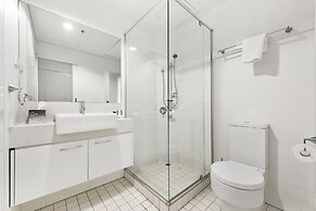 Docklands Private Collection of Apartments - Digital Harbour