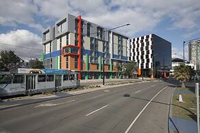 Docklands Private Collection of Apartments - Digital Harbour