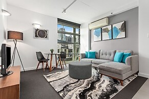 Docklands Private Collection of Apartments - Digital Harbour