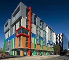 Docklands Private Collection of Apartments - Digital Harbour