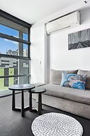 Docklands Private Collection of Apartments - Digital Harbour