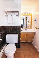 Hotel La Roche Pleureuse