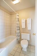 Hotel La Roche Pleureuse