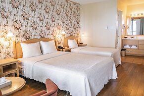 Hotel La Roche Pleureuse