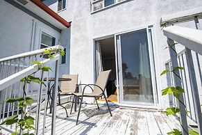 Hotel La Roche Pleureuse