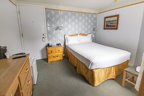 Hotel La Roche Pleureuse