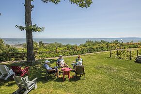 Hotel La Roche Pleureuse