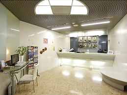 Grampus Inn Osaka Namba