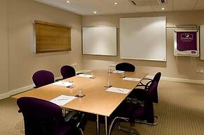 Premier Inn Manchester M56/J6 Runger Lane South