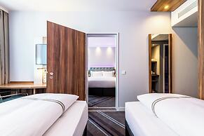 Premier Inn Dresden City Centre