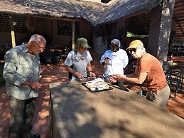 Karongwe Portfolio - Shiduli Private Game Lodge