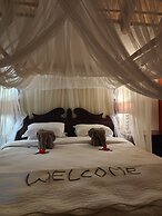 Karongwe Portfolio - Shiduli Private Game Lodge