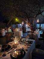 Karongwe Portfolio - Shiduli Private Game Lodge