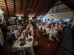 Karongwe Portfolio - Shiduli Private Game Lodge