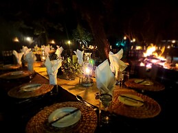 Karongwe Portfolio - Shiduli Private Game Lodge