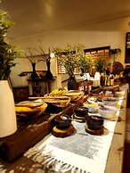 Karongwe Portfolio - Shiduli Private Game Lodge