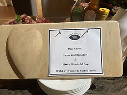 Karongwe Portfolio - Shiduli Private Game Lodge