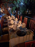 Karongwe Portfolio - Shiduli Private Game Lodge