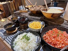 Karongwe Portfolio - Shiduli Private Game Lodge