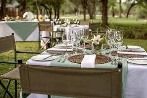 Karongwe Portfolio - Shiduli Private Game Lodge