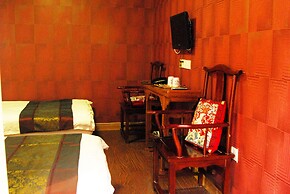 The Classic Courtyard