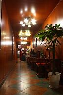 The Classic Courtyard