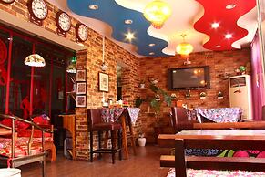 The Classic Courtyard