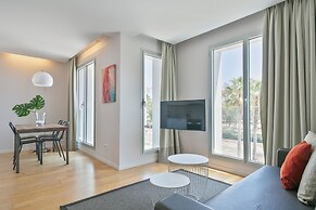 Lugaris Beach - Apartments