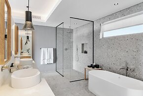 Clouds Estate