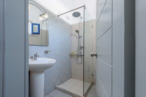 Anemomilos Hotel & Apartments