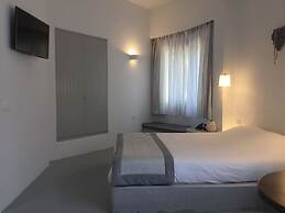 Anemomilos Hotel & Apartments