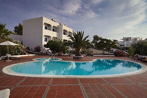 Anemomilos Hotel & Apartments