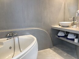 Anemomilos Hotel & Apartments