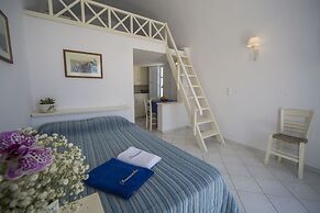 Anemomilos Hotel & Apartments