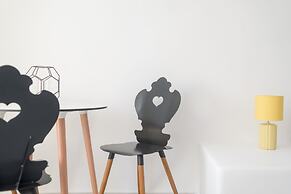 Anemomilos Hotel & Apartments