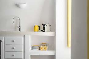 Anemomilos Hotel & Apartments