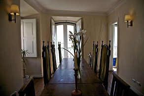 Oasis Backpackers' Mansion Lisboa