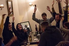 Oasis Backpackers' Mansion Lisboa