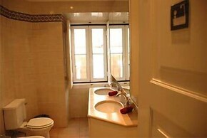 Oasis Backpackers' Mansion Lisboa