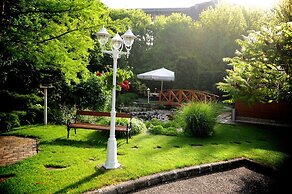 Villa Medici Hotel Restaurant