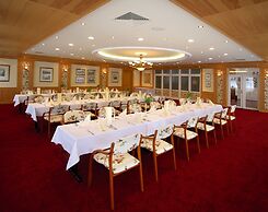 Villa Medici Hotel Restaurant