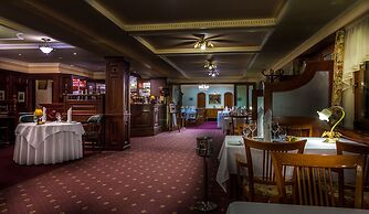 Villa Medici Hotel Restaurant