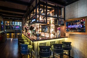 Hotel Sebastian's