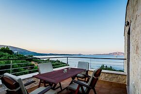 Exensian Villas & Suites