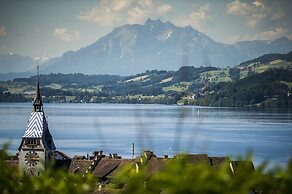 Hotel APART Welcoming I Urban Feel I Design