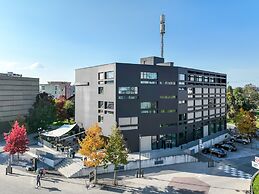 Hotel APART Welcoming I Urban Feel I Design