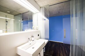 Hotel APART Welcoming I Urban Feel I Design