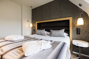 Plaza Madeleine Hotel & Spa