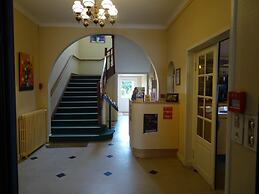 Hôtel Restaurant Le Cheval Blanc