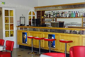 Hôtel Restaurant Le Cheval Blanc